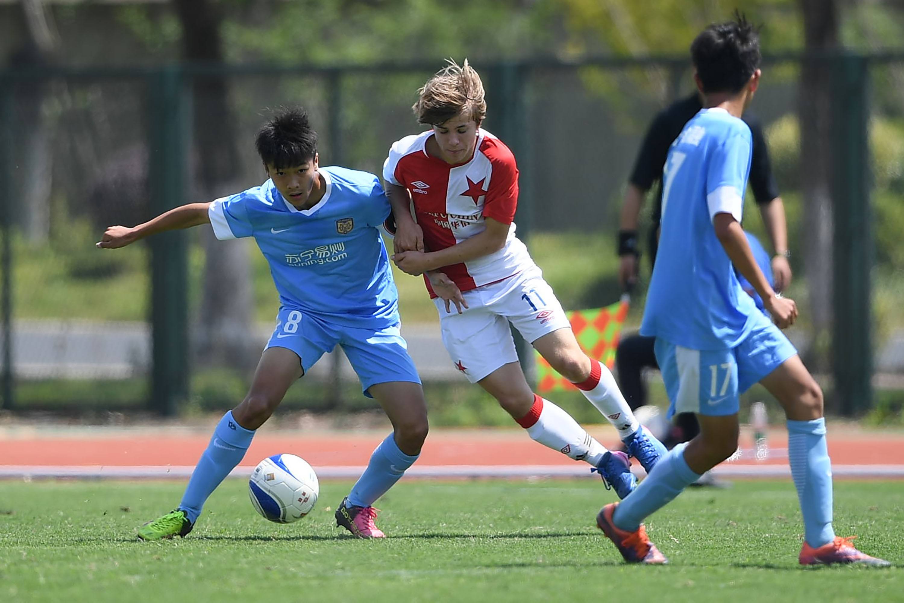 新赛季的湖 新赛季的湖