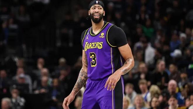 特别是在前 特别是在前