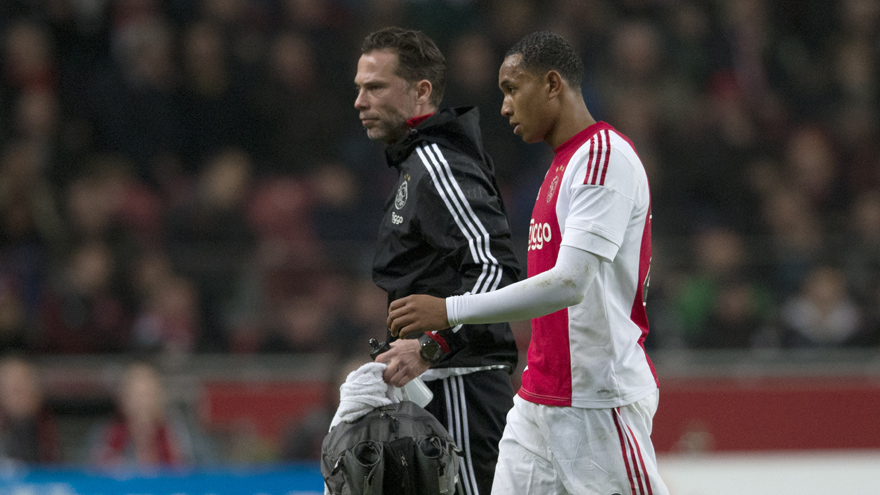 格林的策应 格林的策应