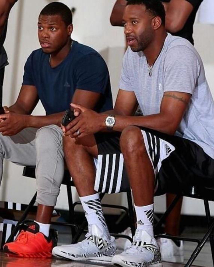 战术对比 战术对比