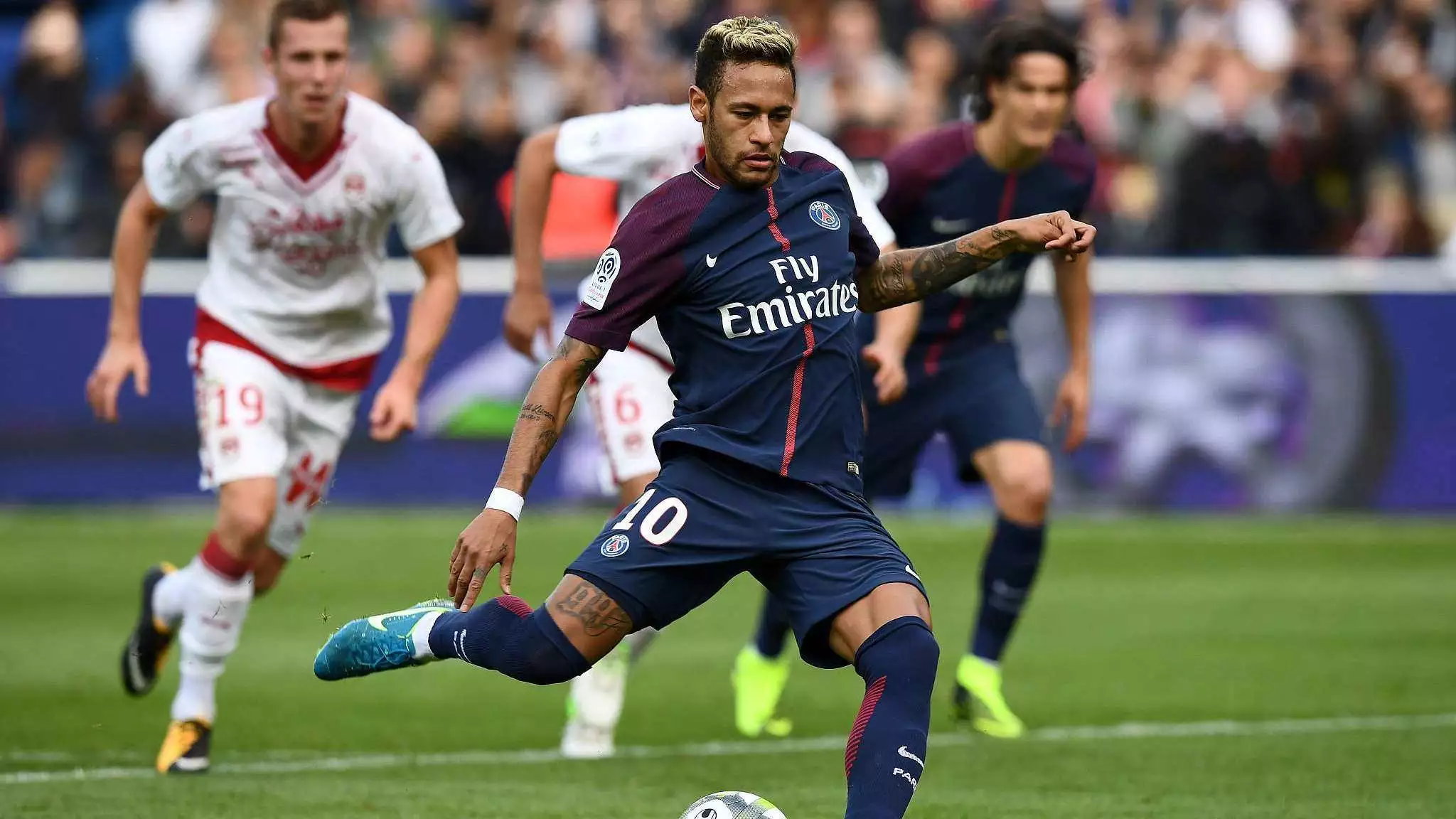 开局阶段突 开局阶段突